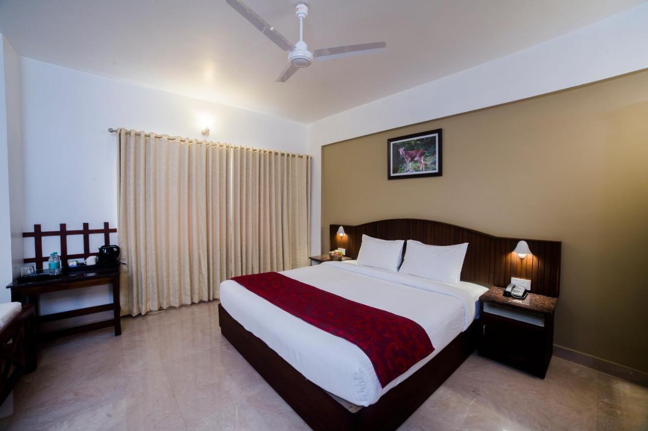 Hotel Guruvayur Darshan Exterior foto